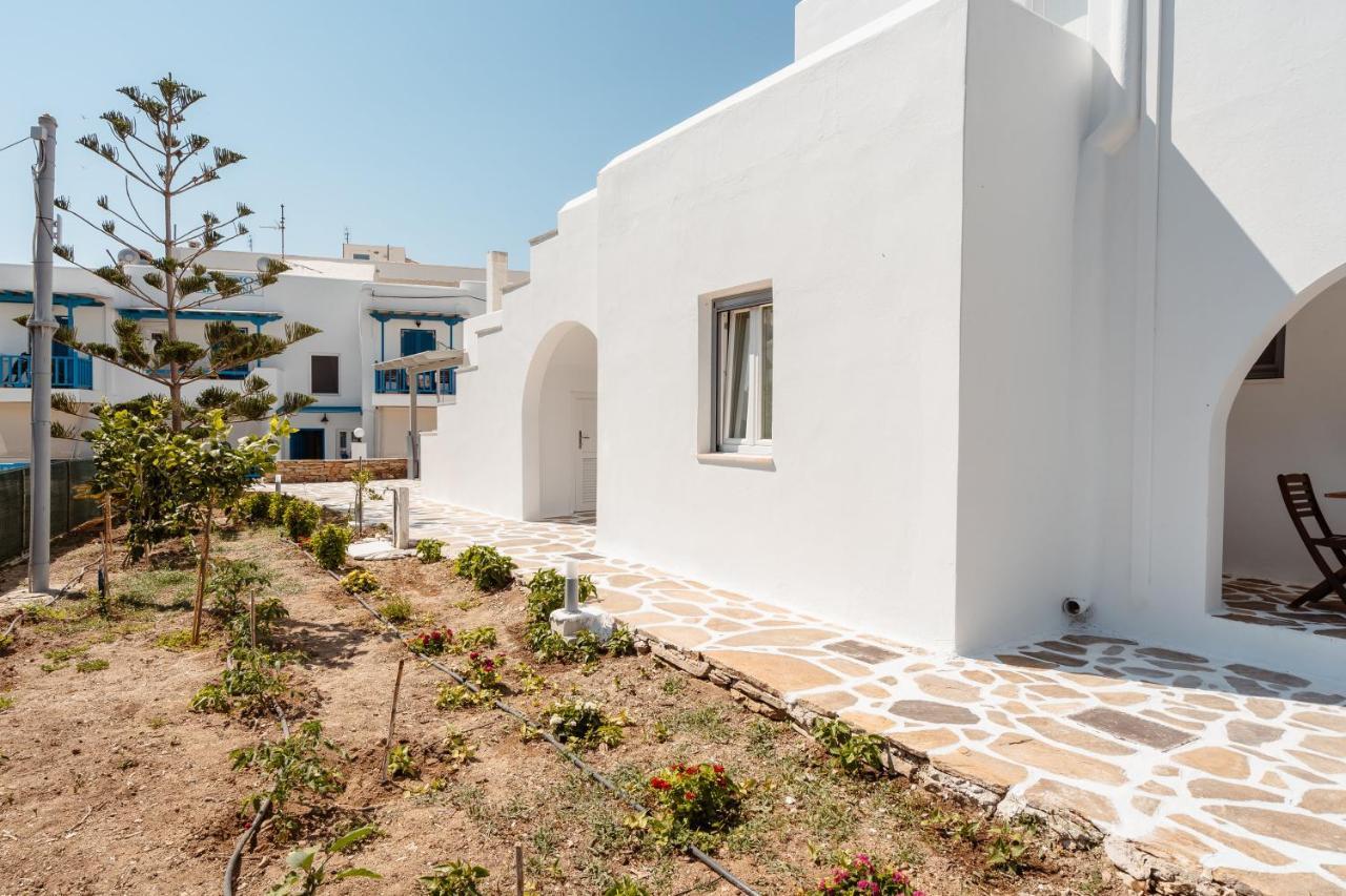 Celestial Seaview Apartments- Apollon Naxos City Eksteriør bilde
